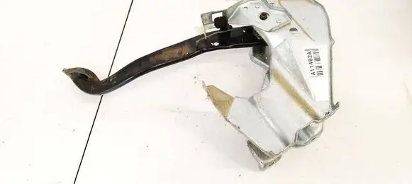 Opel Astra H Brake pedal