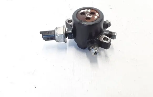 Renault Megane III Fuel main line pipe 8200584034