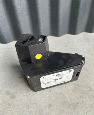 Audi A6 S6 C7 4G Tire air pump compressor 4G0012615