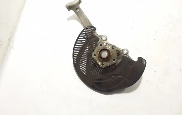 Audi Q8 Front wheel hub 4M0407253K