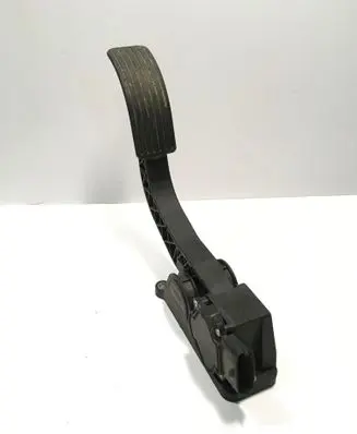 Nissan Terrano Accelerator throttle pedal 0281002591 180022X800 391100654