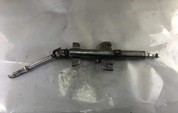 Mitsubishi Pajero Pinin Steering wheel axle