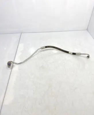 Mercedes-Benz C W205 Air conditioning (A/C) pipe/hose A2058305702