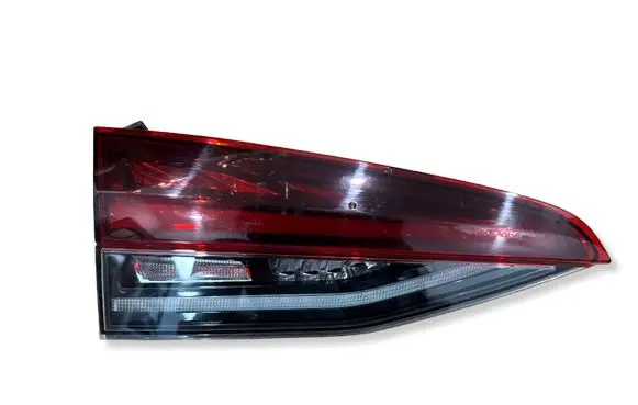 Skoda Octavia Mk4 Rear/tail lights 5E7945307A 0021815608 81661600