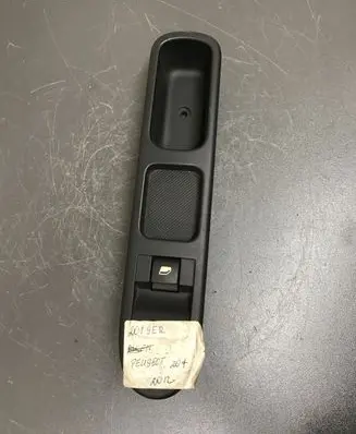 Peugeot 207 Electric window control switch
