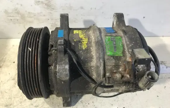 Volvo 850 Air conditioning (A/C) compressor (pump) 5064916961 8708581 ZEXEL