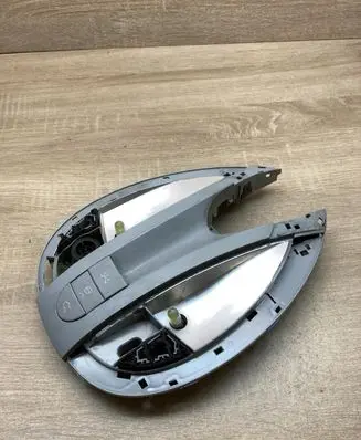 Mercedes-Benz E W211 Front seat light A2118204001 2JM008256