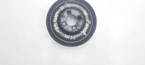Volkswagen PASSAT B7 Crankshaft pulley 038105243M