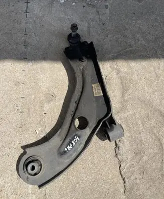 Peugeot 308 Front lower control arm/wishbone SSC