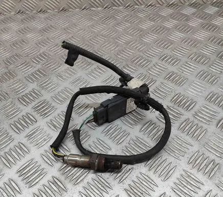 Opel Vivaro Lambda probe sensor 0281008675 0281008676