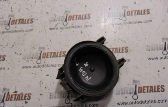 Mercedes-Benz A W169 Headlight/headlamp dust cover 1305239069