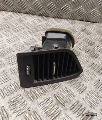 Volvo XC60 Dashboard side air vent grill/cover trim 1009818