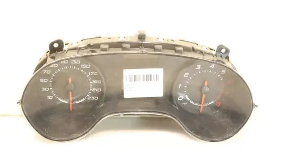 Fiat Tipo Clock 