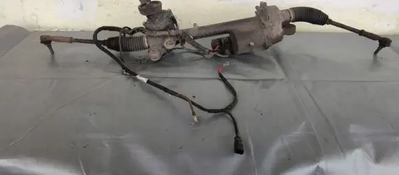 Volkswagen Touran II Steering rack 1T1971111C 5N1909144R