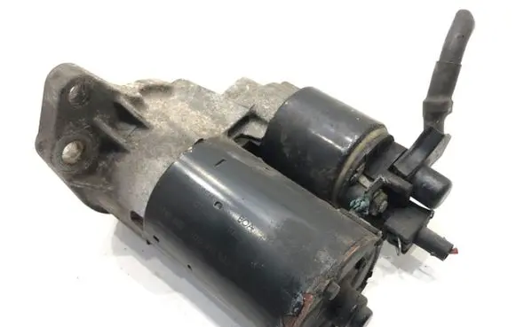 Skoda Octavia Mk1 (1U) Starter motor 000121006