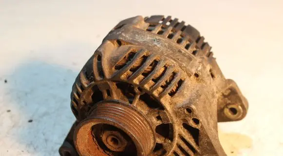 Audi A6 S6 C5 4B Generator/alternator