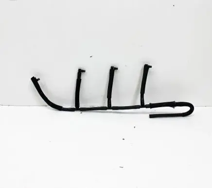 Volkswagen Touran I Fuel return line/hose 