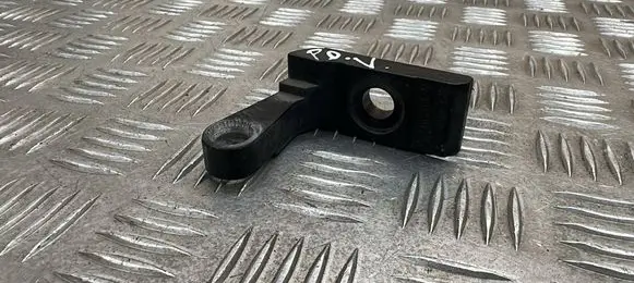 BMW i3 Front door upper hinge A046574
