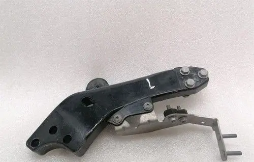 Mercedes-Benz AMG GT R190 C190 Fuel filter bracket/mount holder A2906200700