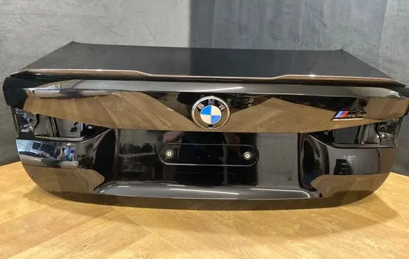 BMW M4 G82 G83 Truck tailgate 