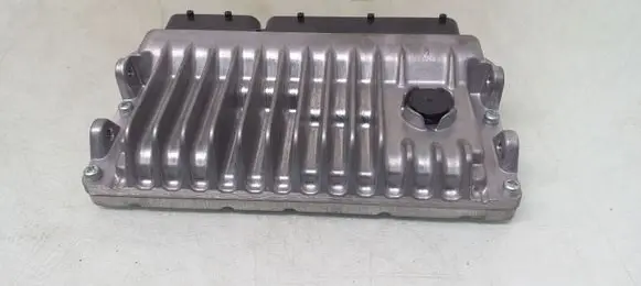 Toyota Auris E180 Engine control unit/module 896610ZM30
