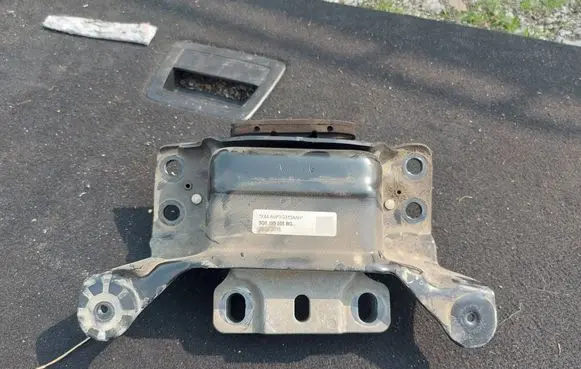 Gearbox mount