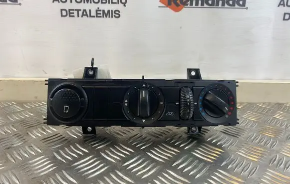 Mercedes-Benz Sprinter W906 Climate control unit A9068300485KZ