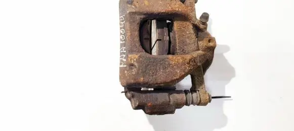 Toyota Auris 150 Front brake caliper