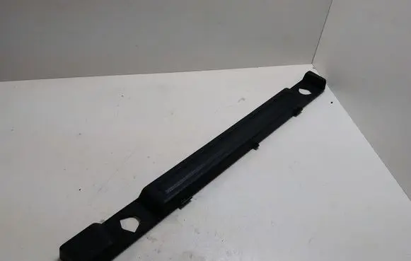 Land Rover Discovery Sport Other trunk/boot trim element FK7246067B