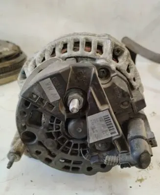 Skoda Octavia Mk2 (1Z) Generator/alternator 06F903023F 0124525091