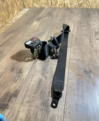 BMW X5 E53 Front seatbelt 8408751 06B016NB4931