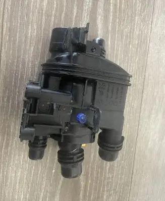 Opel Grandland X Thermostat 9812131480