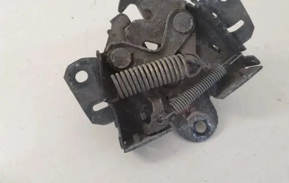 Mitsubishi Outlander Engine bonnet/hood lock/catch