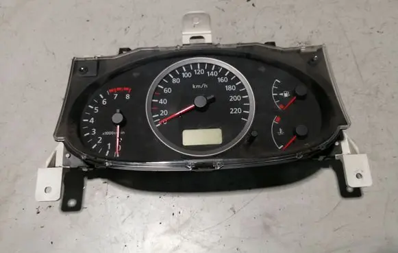 Nissan Almera Tino Speedometer (instrument cluster) BU704 5505397