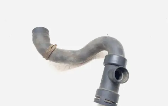 Audi A6 S6 C5 4B Engine coolant pipe/hose
