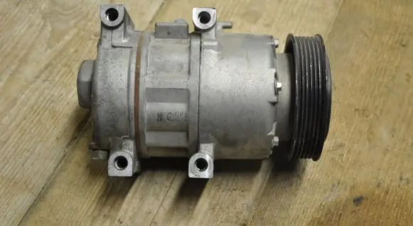 KIA Optima Air conditioning (A/C) compressor (pump) VS16E