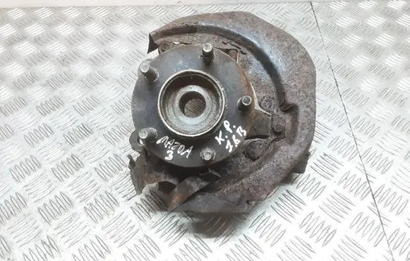 Mazda 3 I Front wheel hub