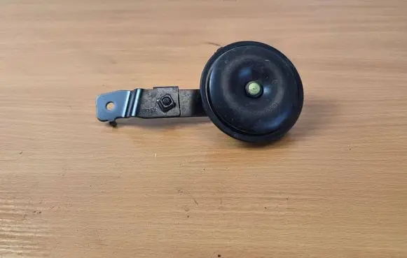 Hyundai i20 (BC3 BI3) Horn signal 96630Q0100