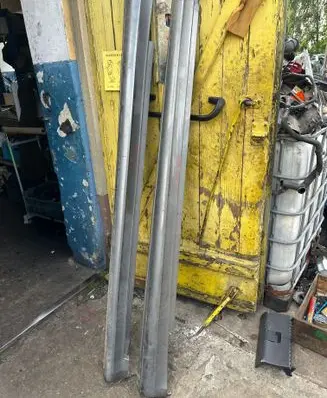 Mercedes-Benz B W245 Sill 0342