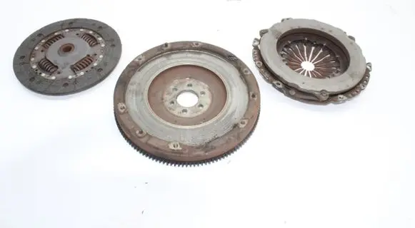 Opel Combo E Clutch set kit 9801137780