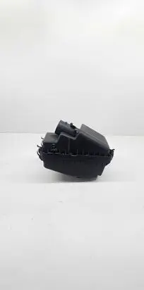 Toyota Corolla E120 E130 Air filter box 177050G011