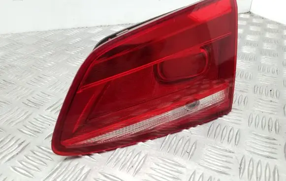 Volkswagen PASSAT B7 Tailgate rear/tail lights 3AF945094B