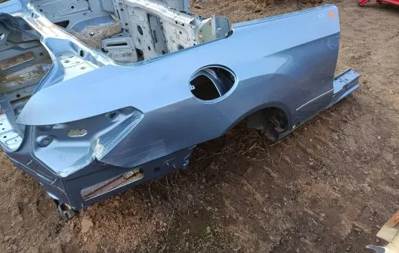 Mercedes-Benz E A207 Rear quarter panel 