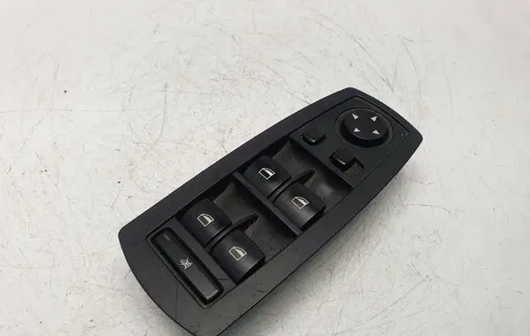 BMW X3 E83 Electric window control switch 3414355 61313414355