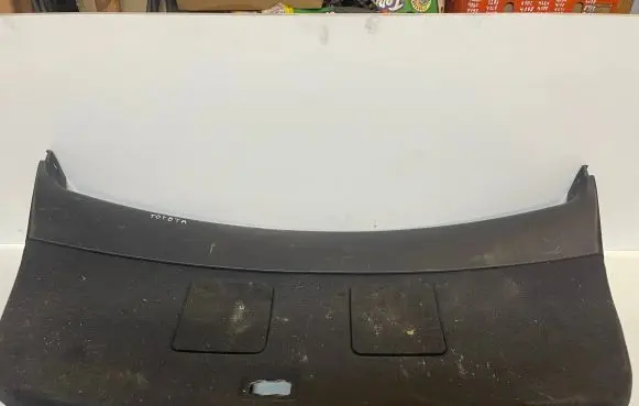 Toyota Avensis T250 Trunk/boot lower side trim panel 6775905010