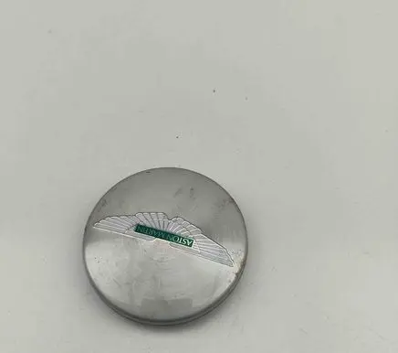 Aston Martin Vantage III R20 wheel hub/cap/trim HY531A096
