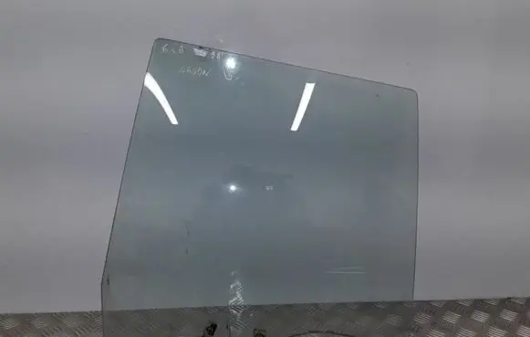 Mazda 626 Rear door window glass 43R00011 NSGM308
