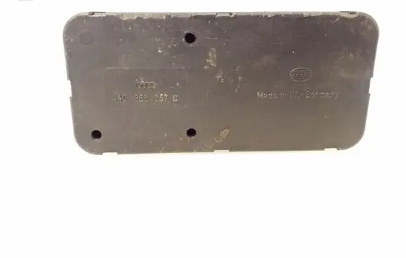 Audi A4 S4 B5 8D Central locking vacuum pump 4A0862257