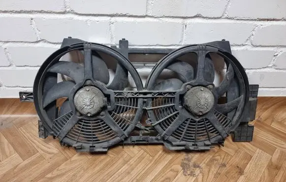 Renault Laguna I Radiator cooling fan shroud 2176411064 9020489