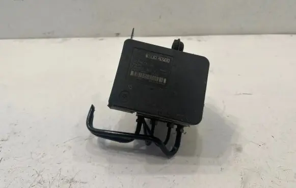 Volvo V50 ABS Pump 30794730AA 000001251F1 10096004293